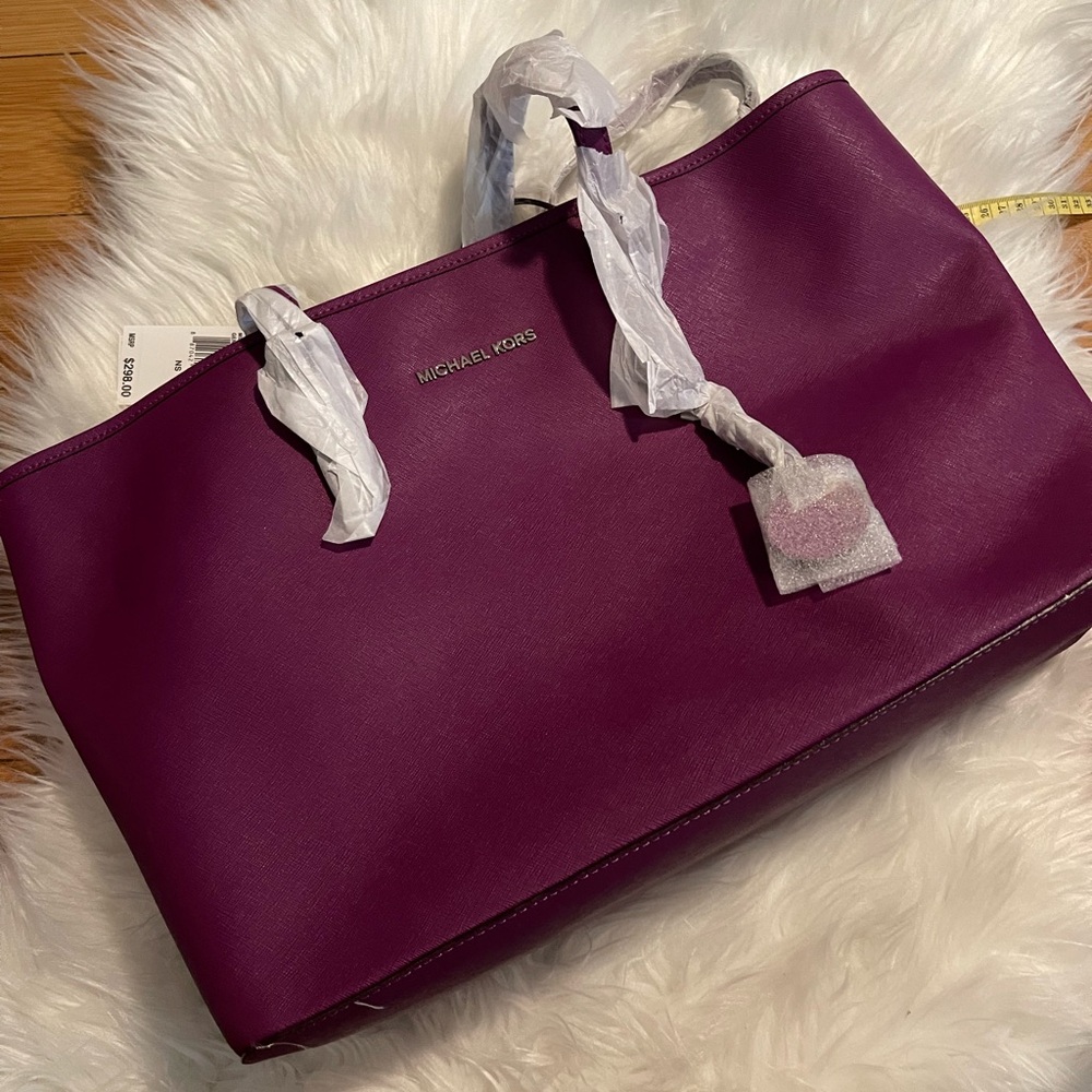 Michael kors tote bag